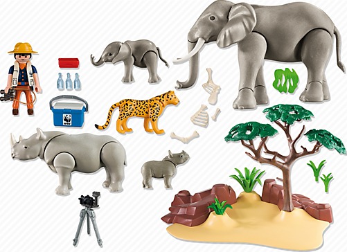 WWF-Researcher with African savannah animals – box_back