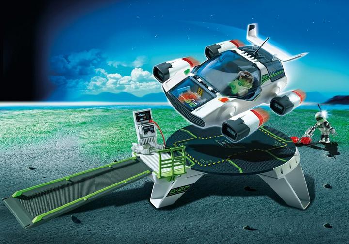 E-Rangers Turbojet with Launch Pad