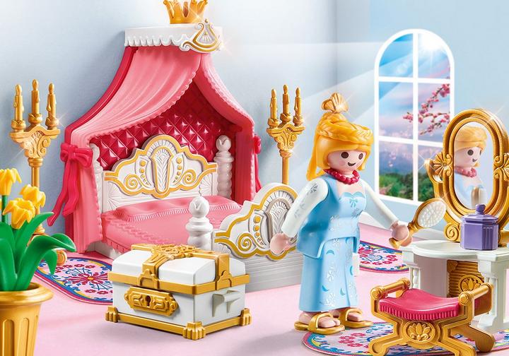 Royal Bed Chamber (also see 3020 for equivalent)